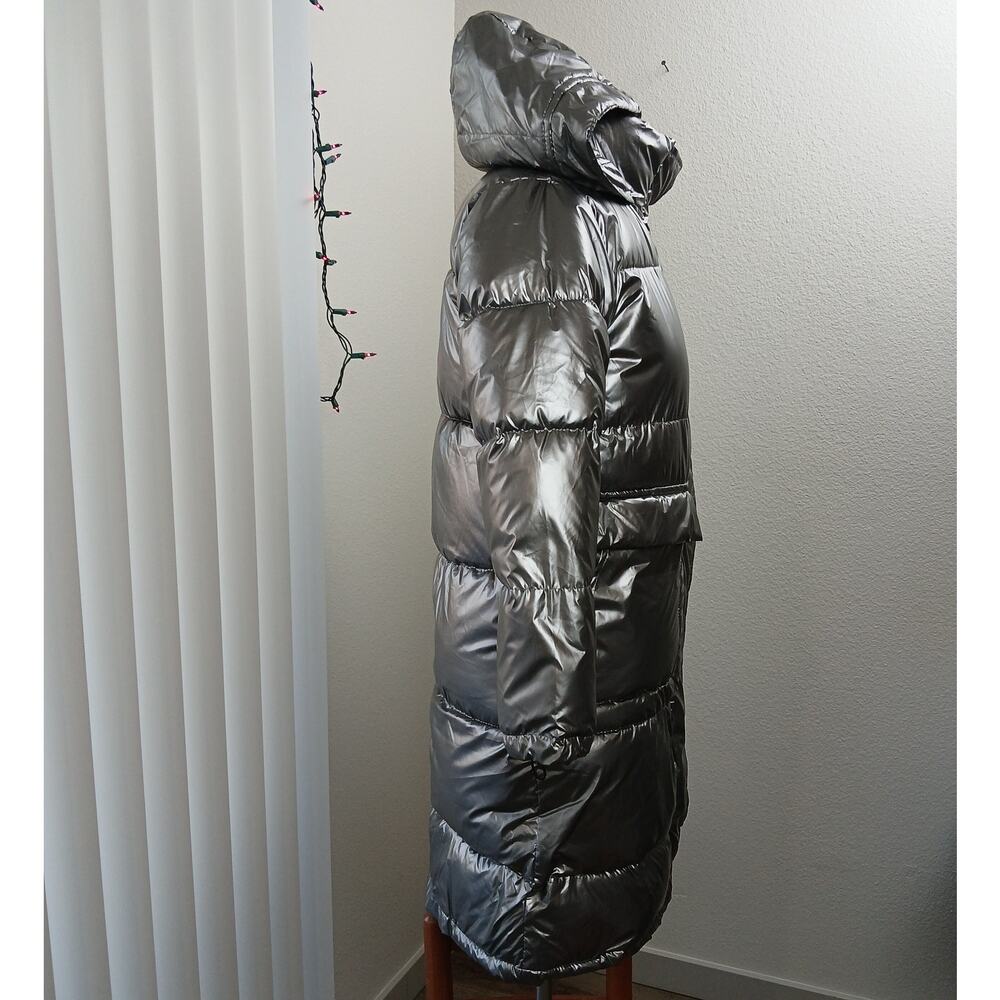 Metallic Silver Hooded Puffer Coat Large warm winter maximalism long line jacket - Picture 4 of 13